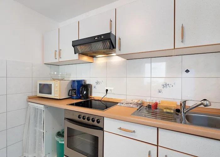 Gaestehaus 22 3* באדן-באדן